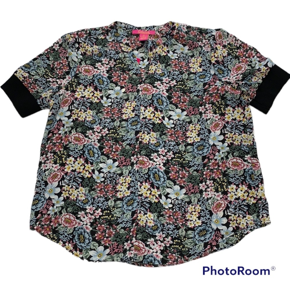 NWT Catherine Malandrino Floral blouse